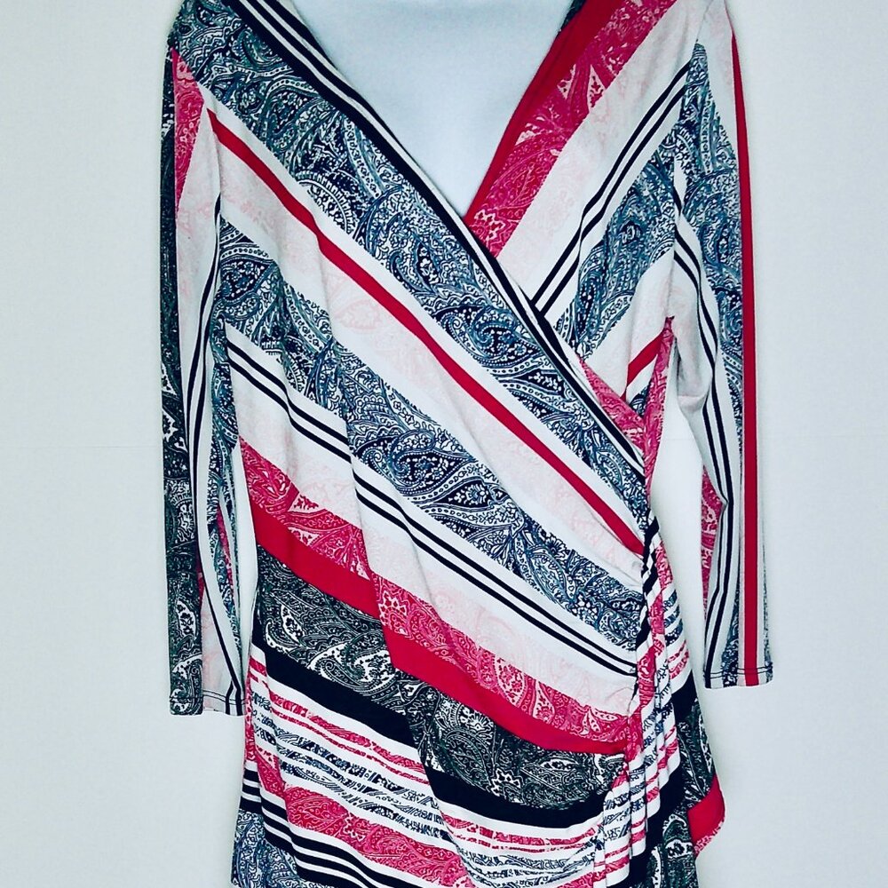 NEW YORK AND COMPANY PINK BLACK AND WHITE MEDIUM  WRAP DRESS